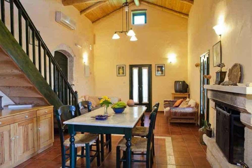 Agathes Traditional Houses Kastellos Ngoại thất bức ảnh